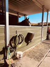 Load image into Gallery viewer, iFEED For Outside Stall Installation